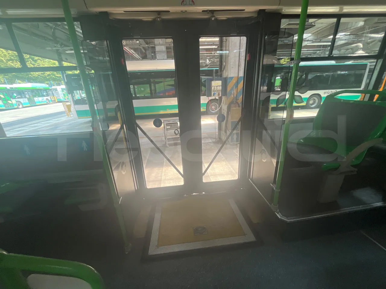 Iveco Citelis - turntable internal (18m)