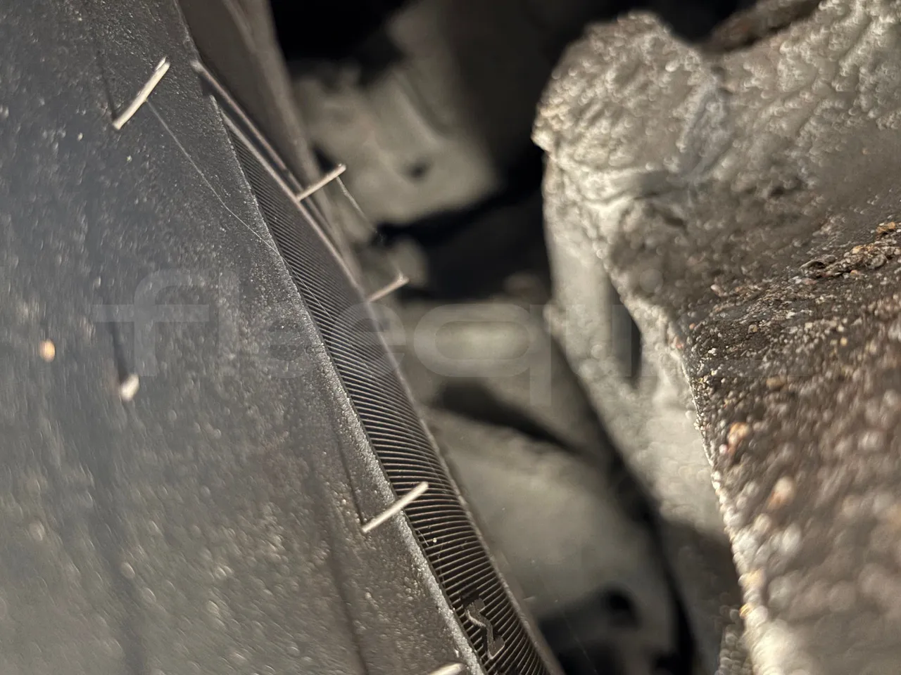 Solaris Urbino - Second Axle Discs Right Side