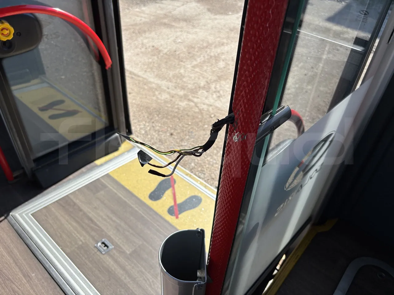 Solaris Urbino - Roof Hatch 1