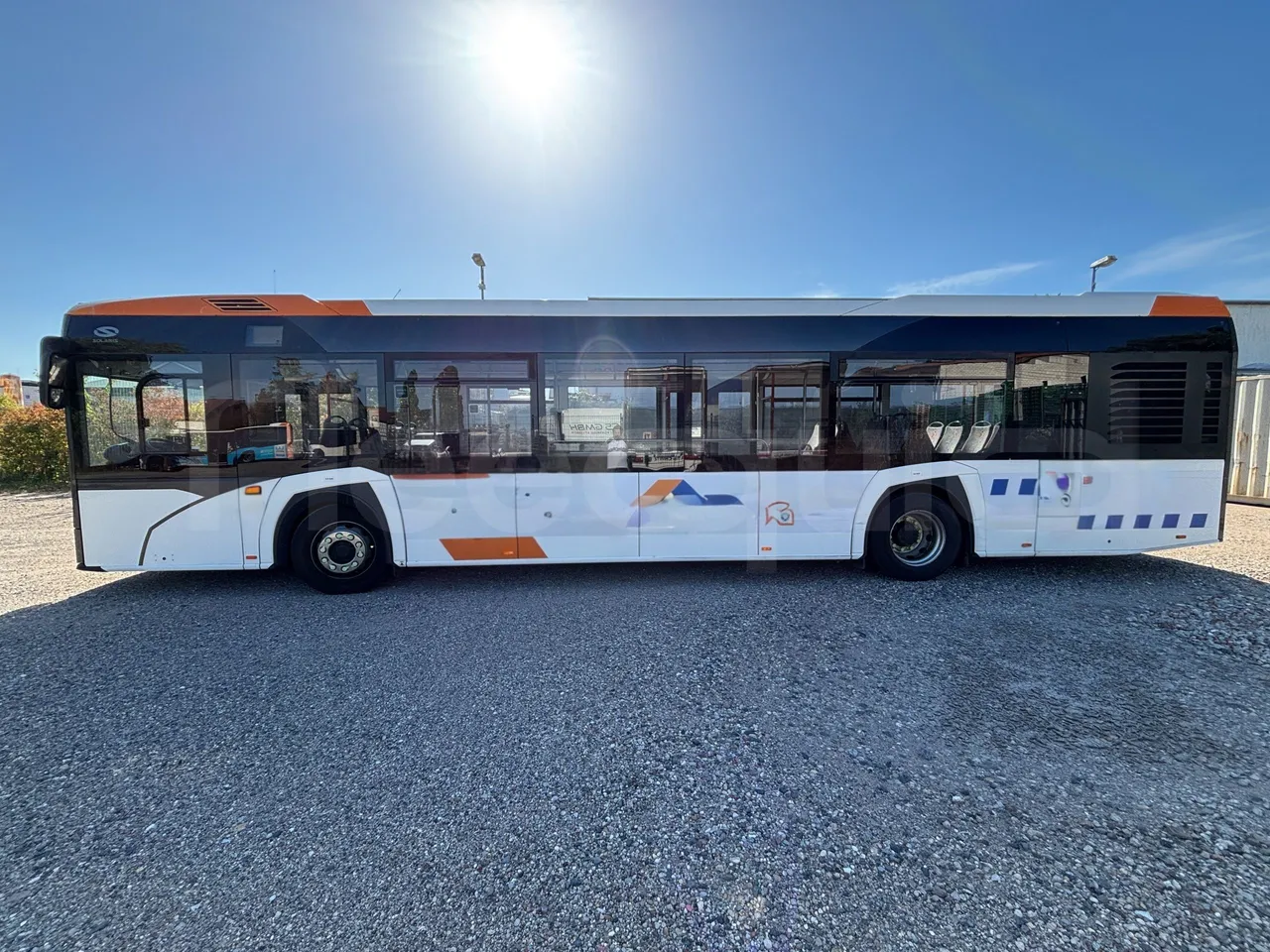 Solaris Urbino - Left Side