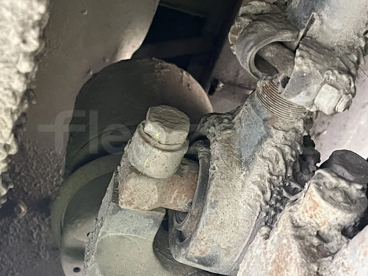 Iveco Heuliez Gx117 - Second Axle Caliper Brakes Left Side