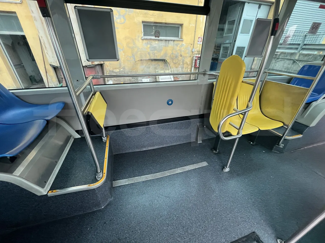 Iveco Heuliez Gx117 - Disabled Area