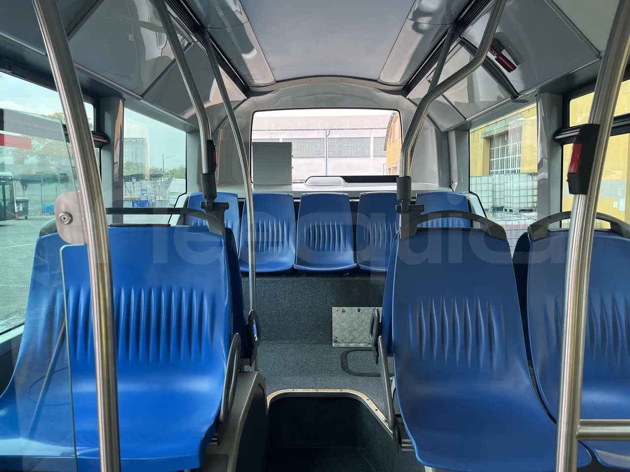 Iveco Heuliez Gx117 - Reverse Seats From Middle Position