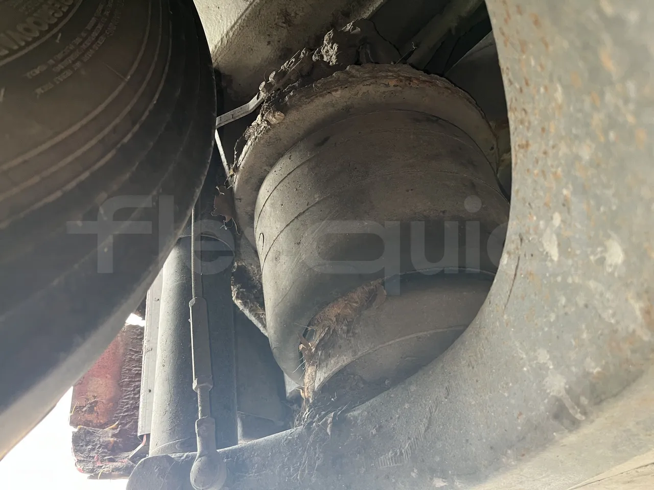 Iveco Heuliez Gx117 - Second Axle Second Shock Absorbers Right Side