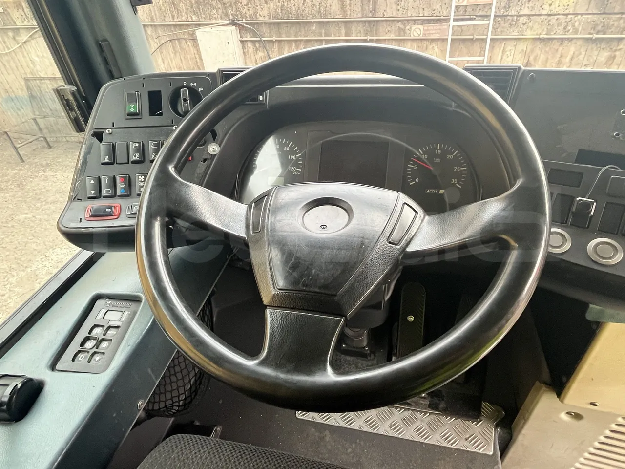 Iveco Heuliez Gx117 - Steering Wheel