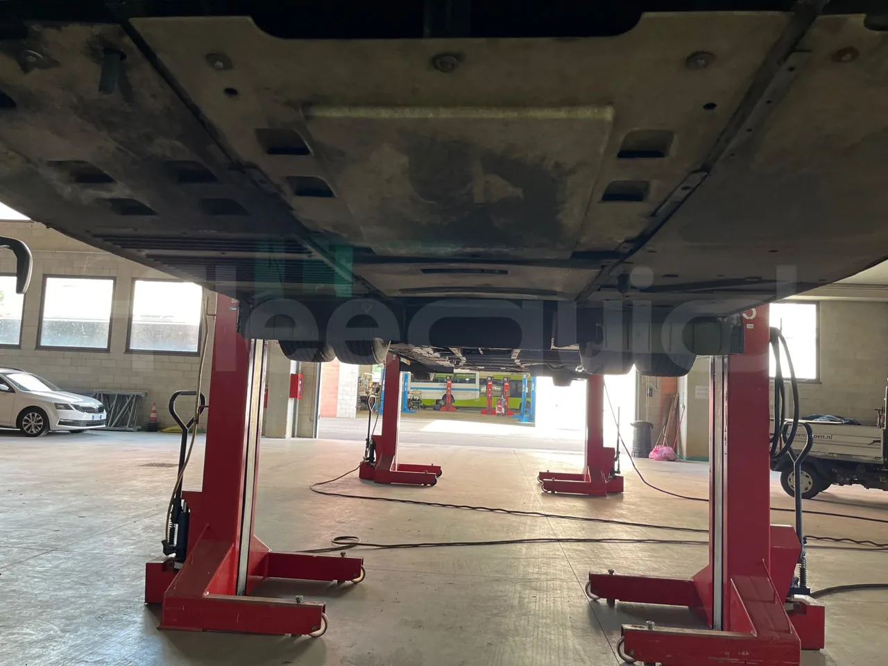 Iveco Crossway Low Entry CBLE4/00 - EUR6 - 265kW - 12.150m - central axle (18m)
