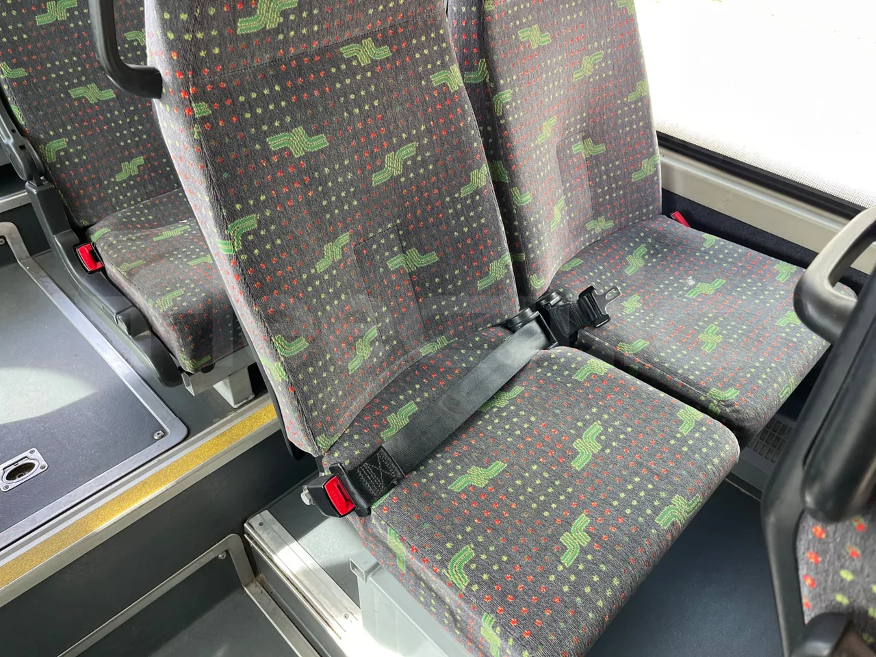 Iveco Crossway Low Entry CBLE4/00 - EUR6 - 265kW - 12.150m - central seat safety belt