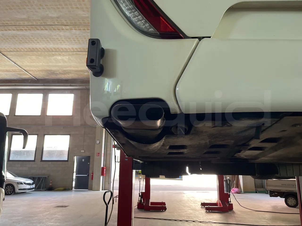Iveco Crossway Low Entry CBLE4/00 - EUR6 - 265kW - 12.150m - exhaust photo