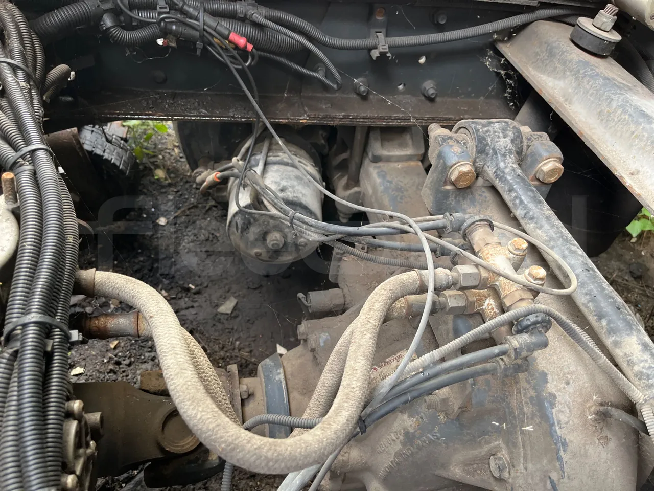 Iveco 110/120 E4 - Euro5 - 160kW - 5.770mt - axle 2 caliper brakes right