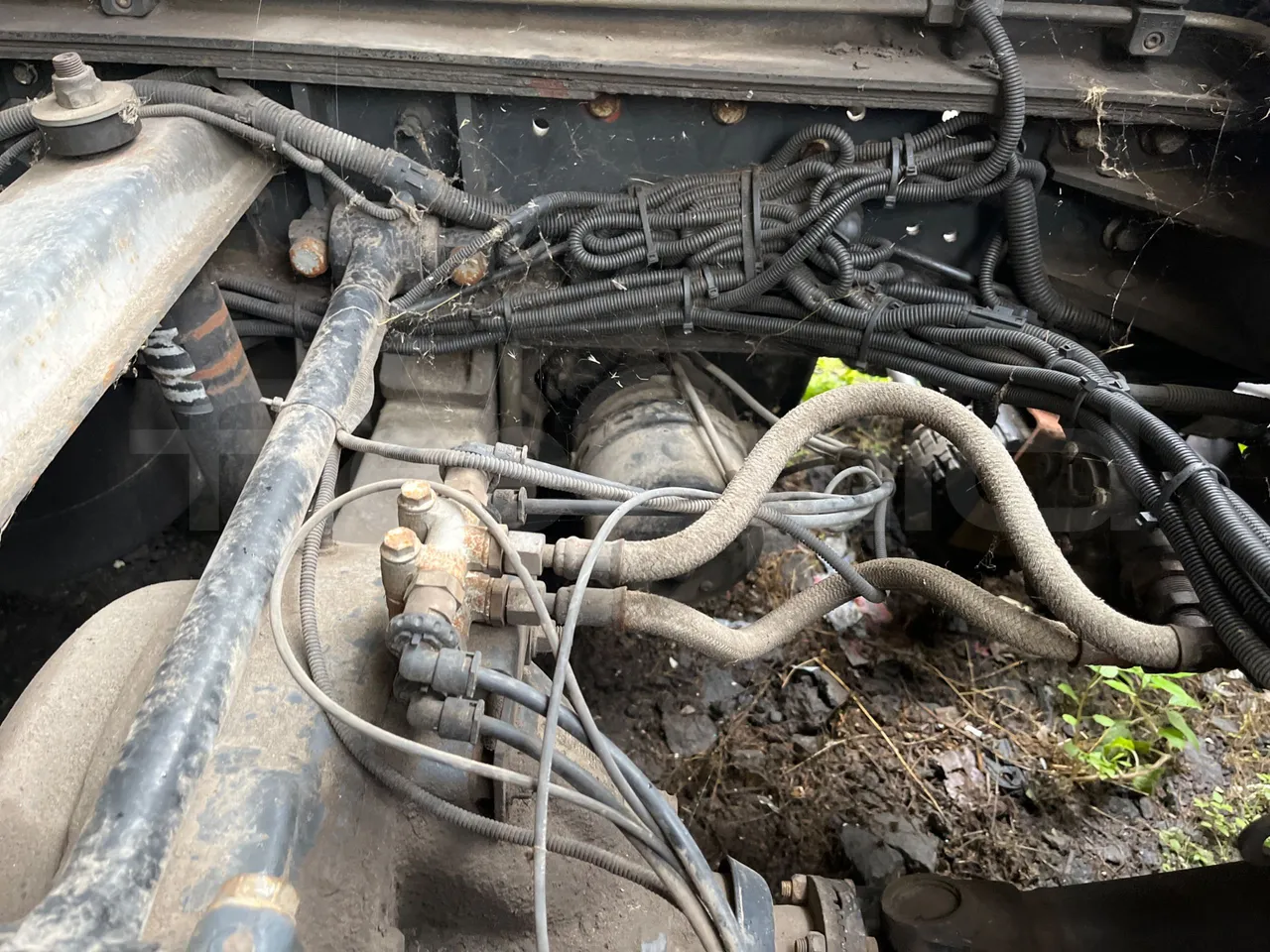 Iveco 110/120 E4 - Euro5 - 160kW - 5.770mt - axle 3 left side