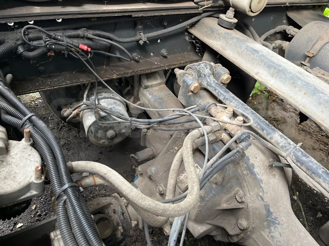 Iveco 110/120 E4 - Euro5 - 160kW - 5.770mt - axle 3 right side