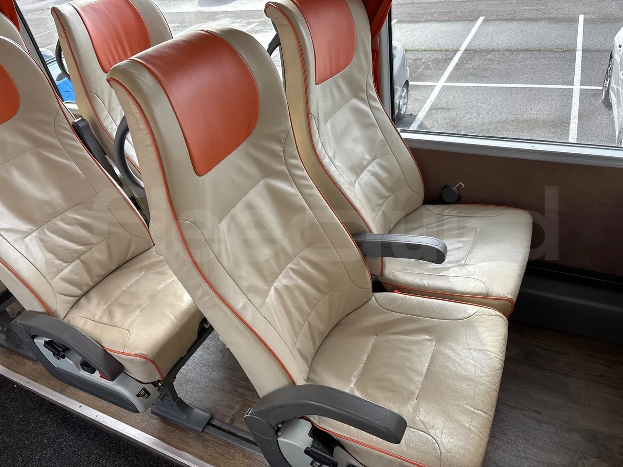 Van Hool Astromega TDX27 - EUR6 - 375kW - 14.105m - single seat detail