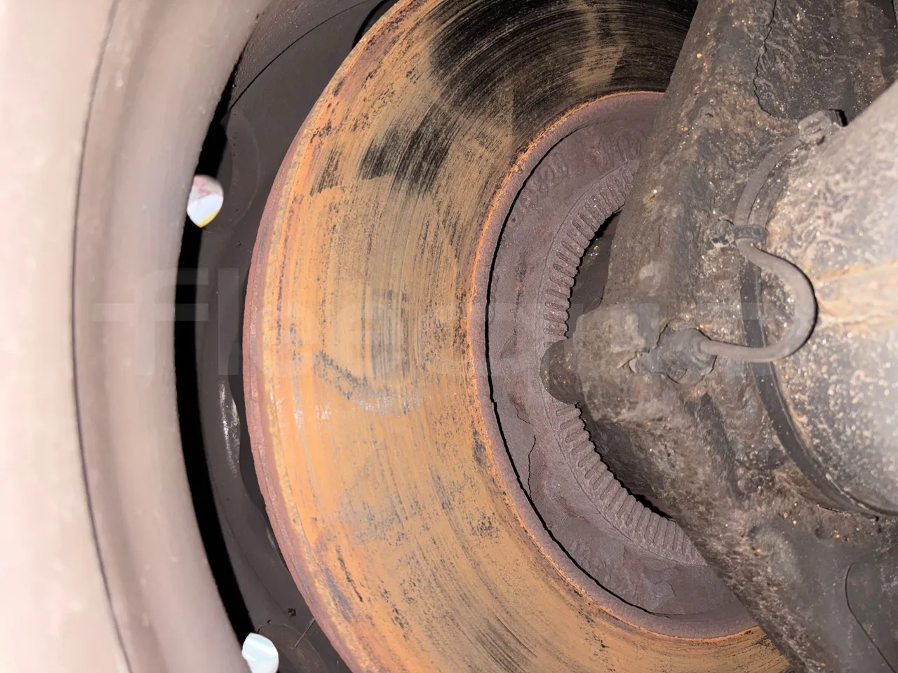 Van Hool Astromega TDX27 - EUR6 - 375kW - 14.105m - axle 2 discs left