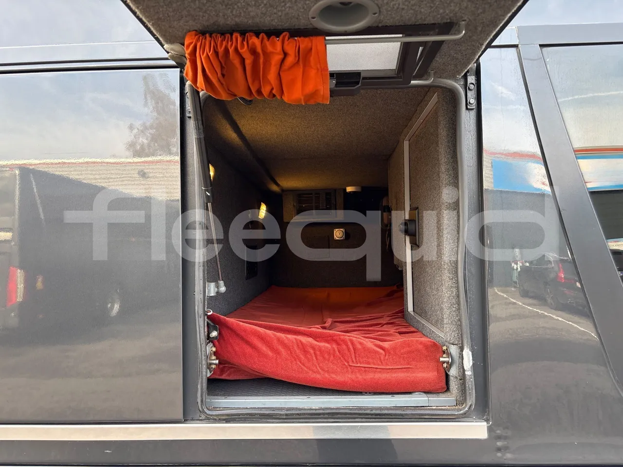 Van Hool Astromega TDX27 - EUR6 - 375kW - 14.105m - external compartments photo