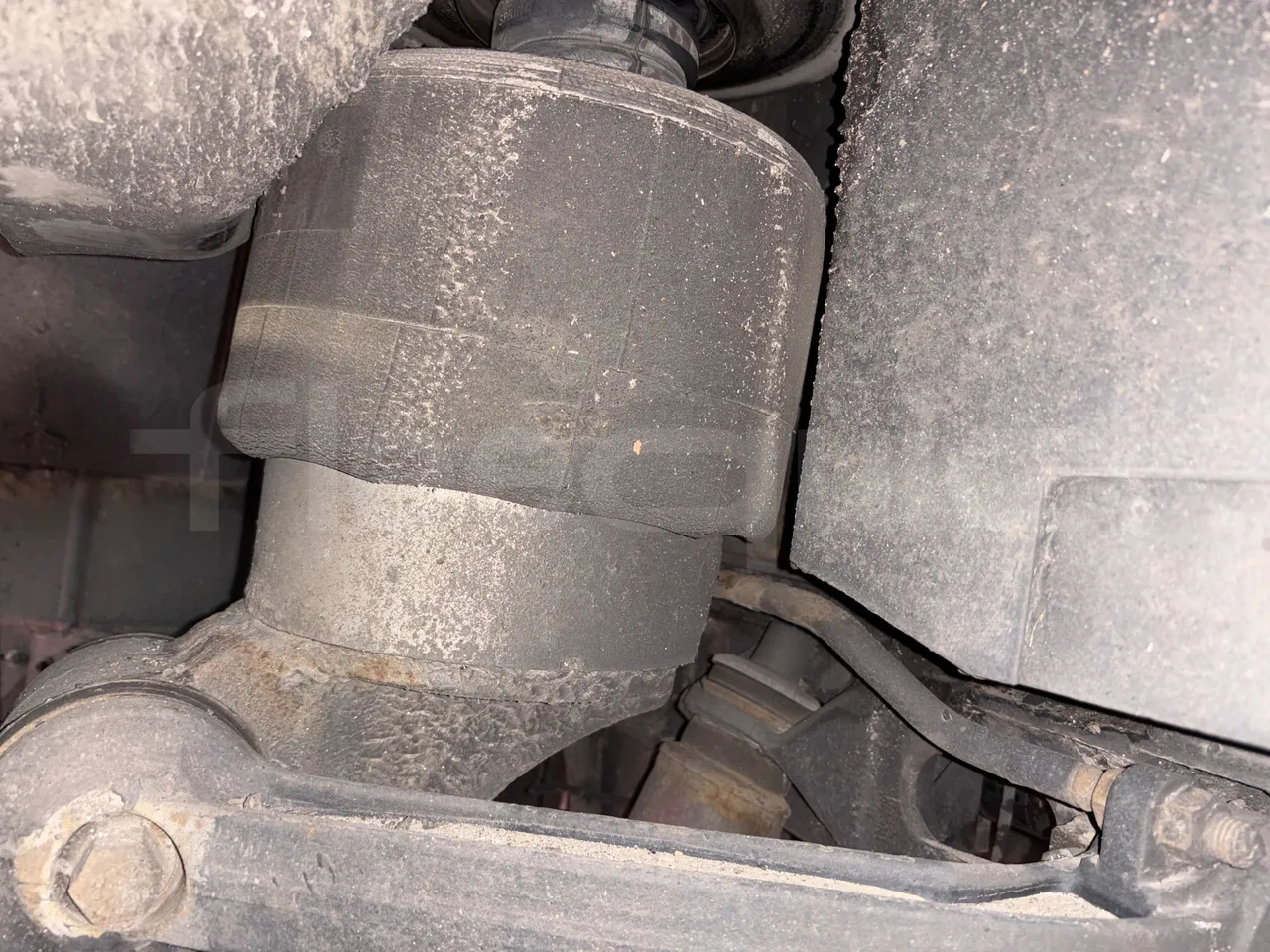 Van Hool Astromega TDX27 - EUR6 - 375kW - 14.105m - axle 3 air springs 1 left