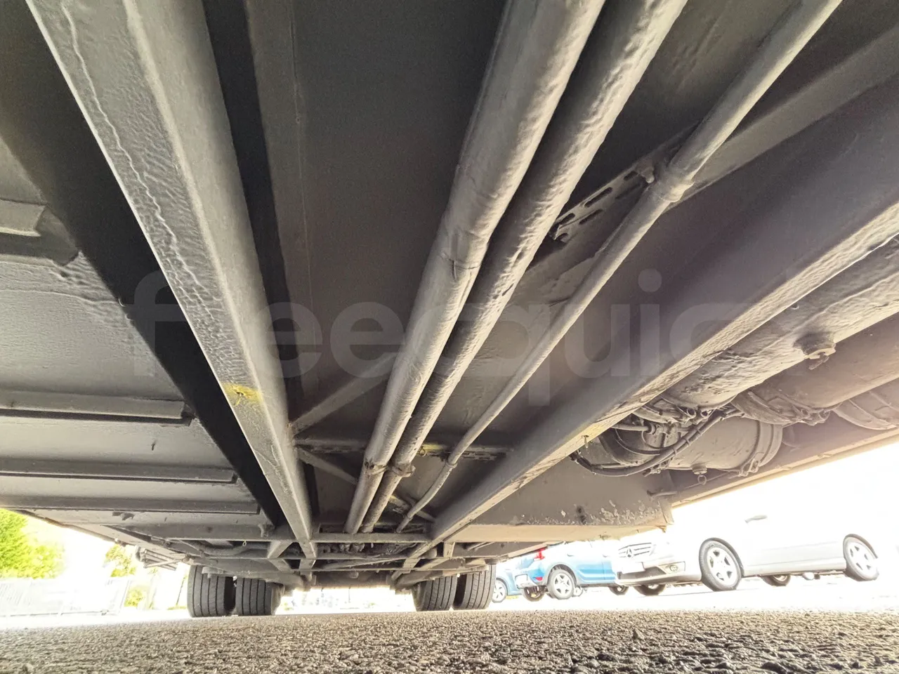 Van Hool Astromega TDX27 - EUR6 - 375kW - 14.105m - central undercarriage photo