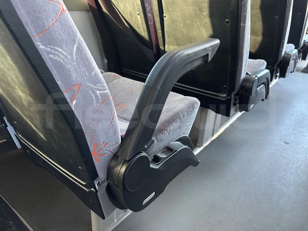 Iveco Kapena THESI -EURO5 -125.00 kW-8,65m - armrest detail photo