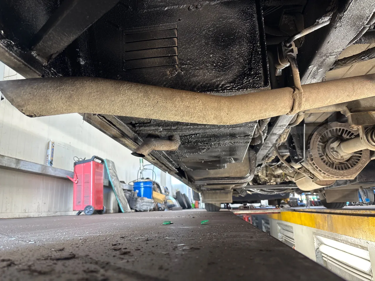 Iveco Kapena THESI -EURO5 -125.00 kW-8,65m - exhaust photo