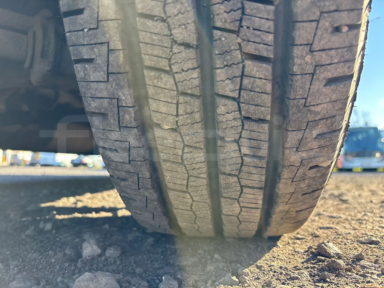 Iveco Kapena THESI -EURO5 -125.00 kW-8,65m - tread condition front tires left