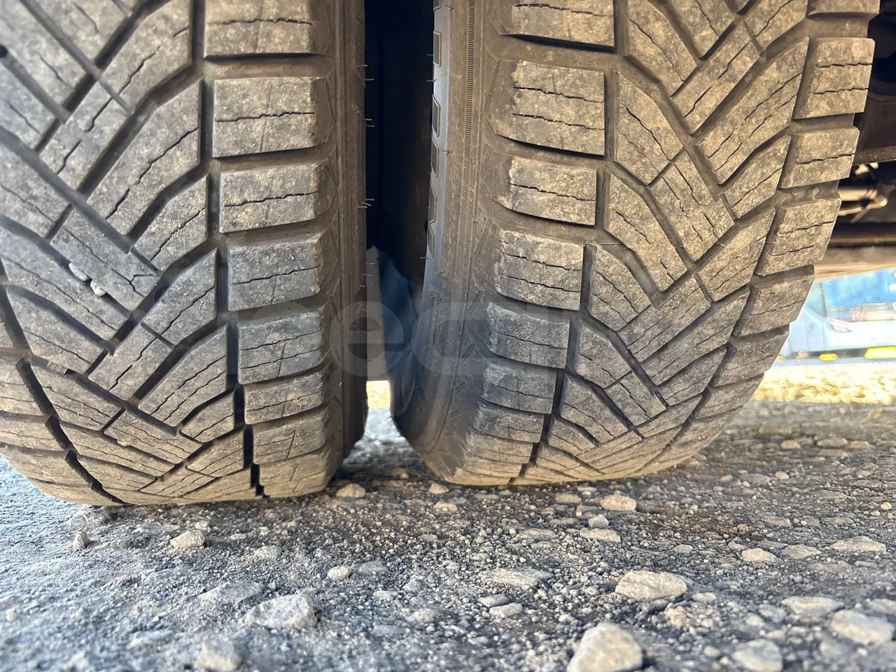 Iveco Kapena THESI -EURO5 -125.00 kW-8,65m - tread condition second axle tires right