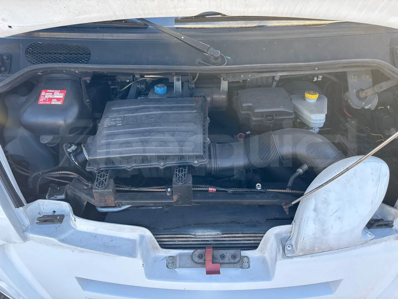 Iveco Kapena THESI -EURO5 -125.00 kW-8,65m - rear hatch open