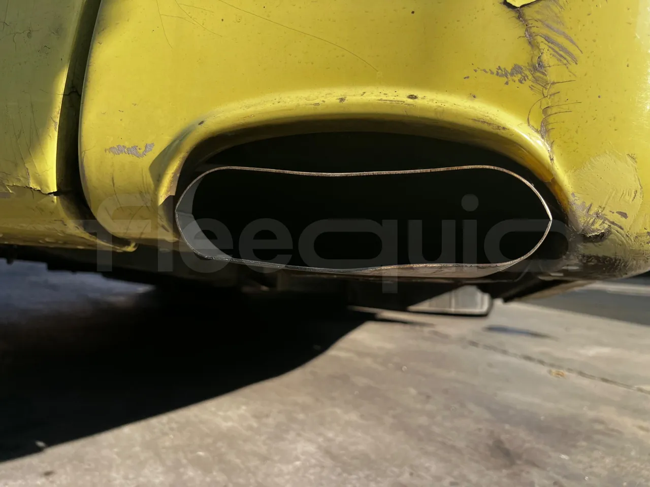 Iveco Magelys SFR210 - Euro5 - 331kW - 12.250mt - exhaust photo