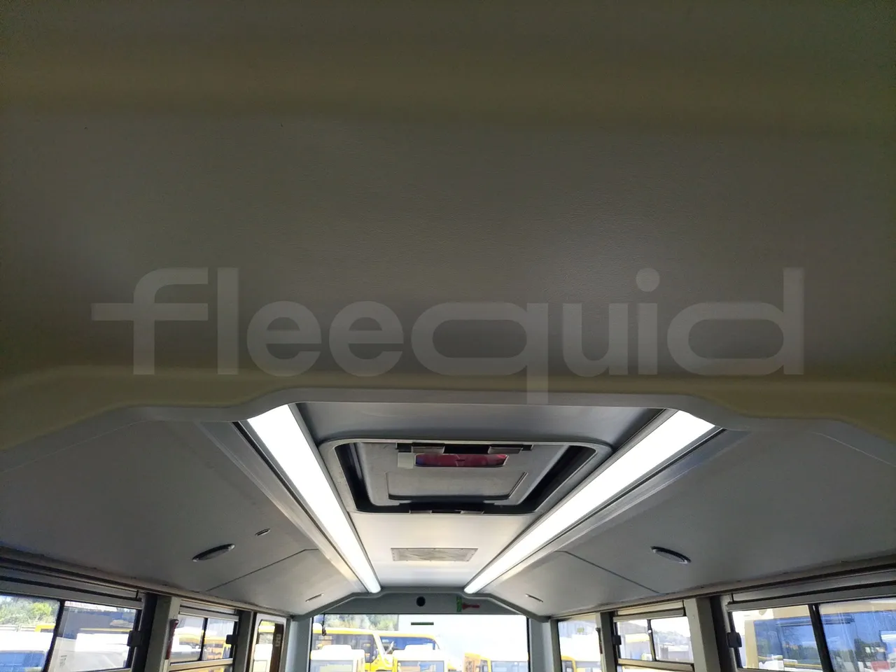 Iveco Indcar WGIVMY11 MOBI SCUOLABUS - EUR6 - 100Kw - 8,592m - camera accessories photo
