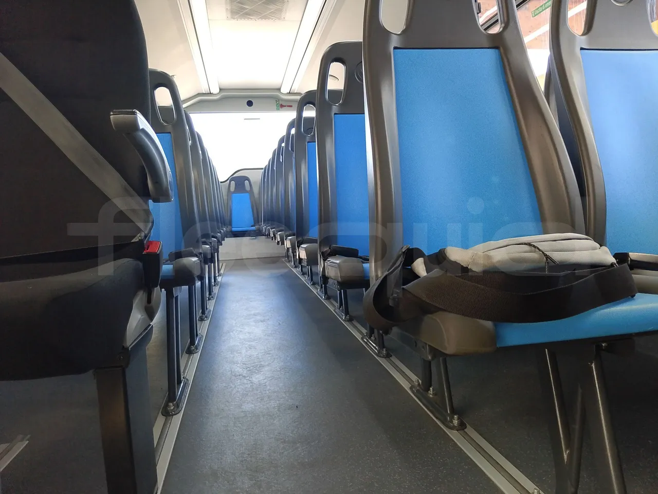 Iveco Indcar WGIVMY11 MOBI SCUOLABUS - EUR6 - 100Kw - 8,592m - seat brackets photo