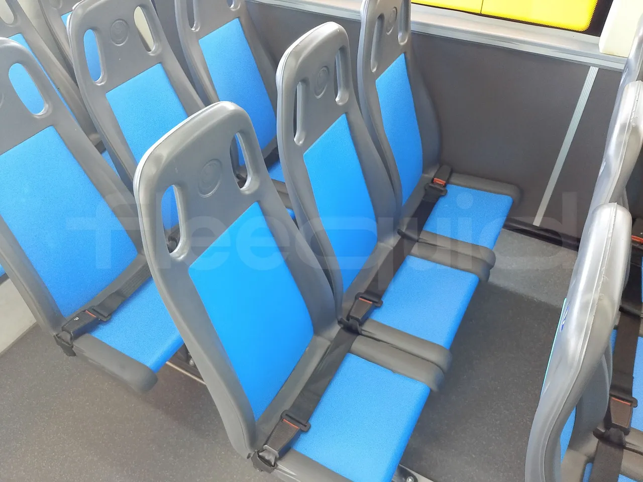 Iveco Indcar WGIVMY11 MOBI SCUOLABUS - EUR6 - 100Kw - 8,592m - central seat safety belt