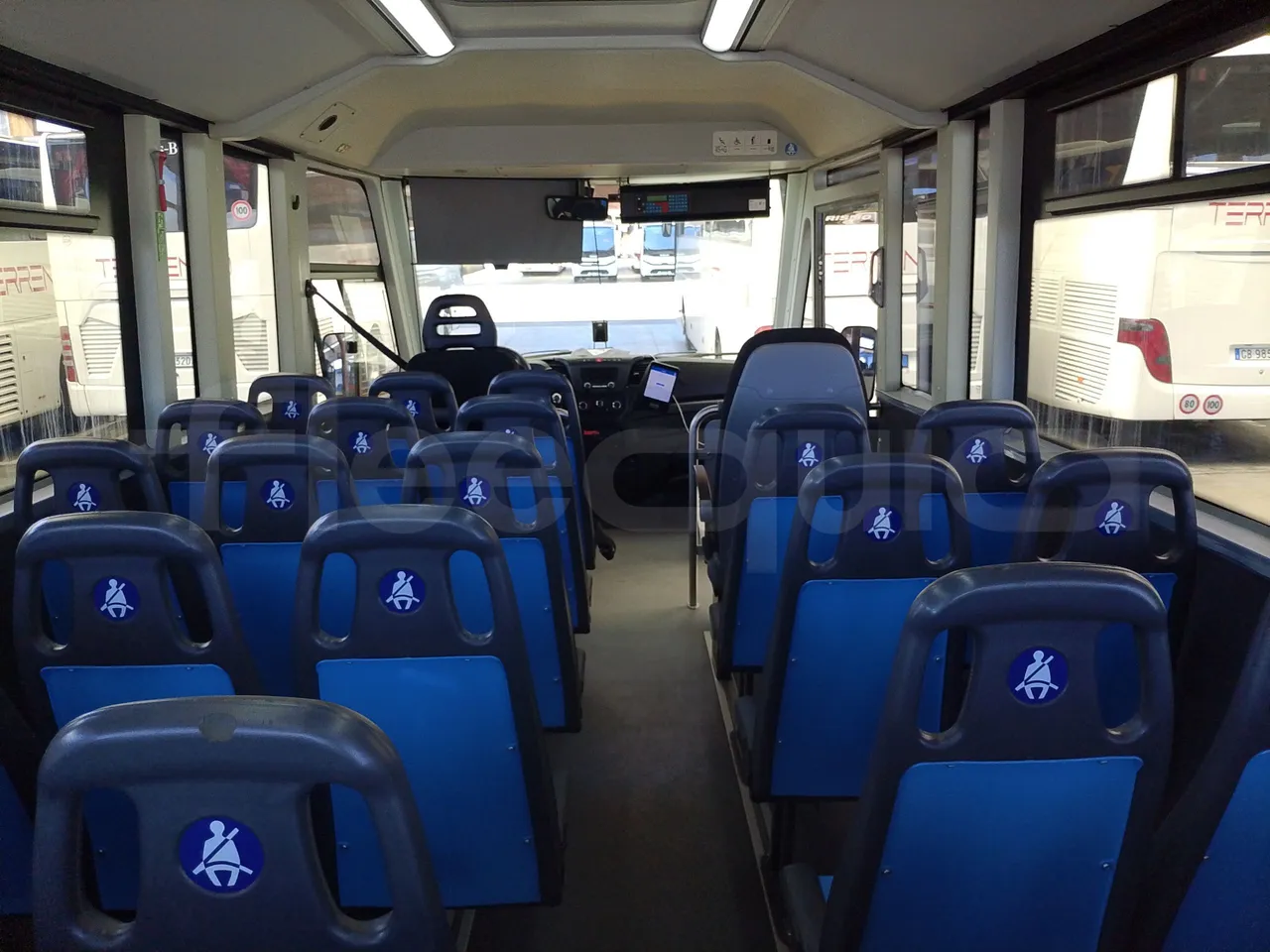 Iveco Indcar WGIVMY11 MOBI SCUOLABUS - EUR6 - 100Kw - 8,592m - forward view all seats last row height