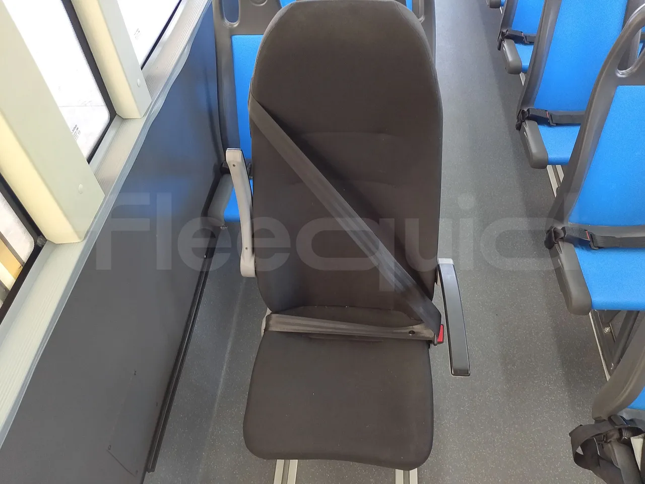 Iveco Indcar WGIVMY11 MOBI SCUOLABUS - EUR6 - 100Kw - 8,592m - hostess seat photo