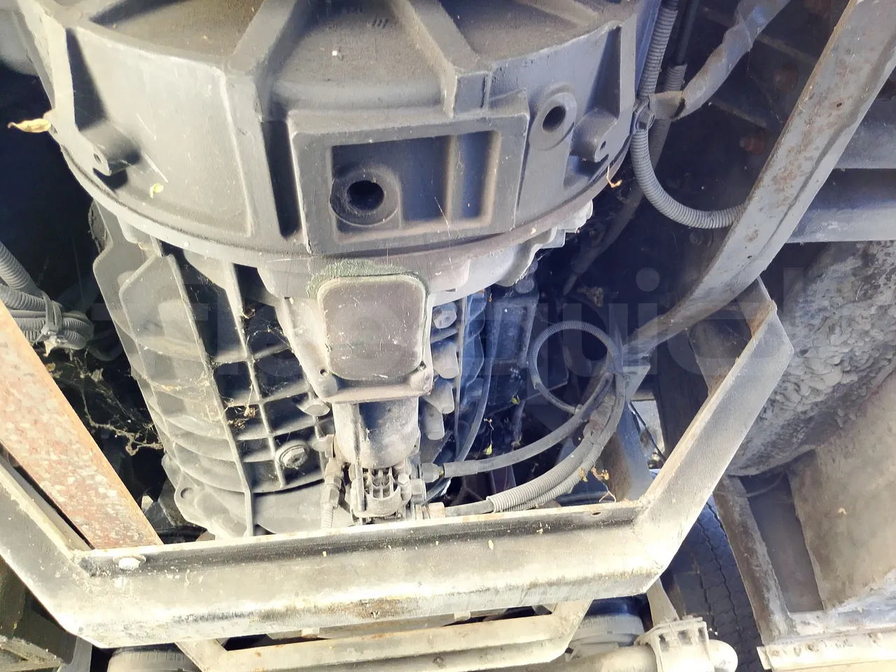 Car Ind GT-ROY ROY/ Euro 5 - 209 Kw - 9,2 Mt - gearbox photo