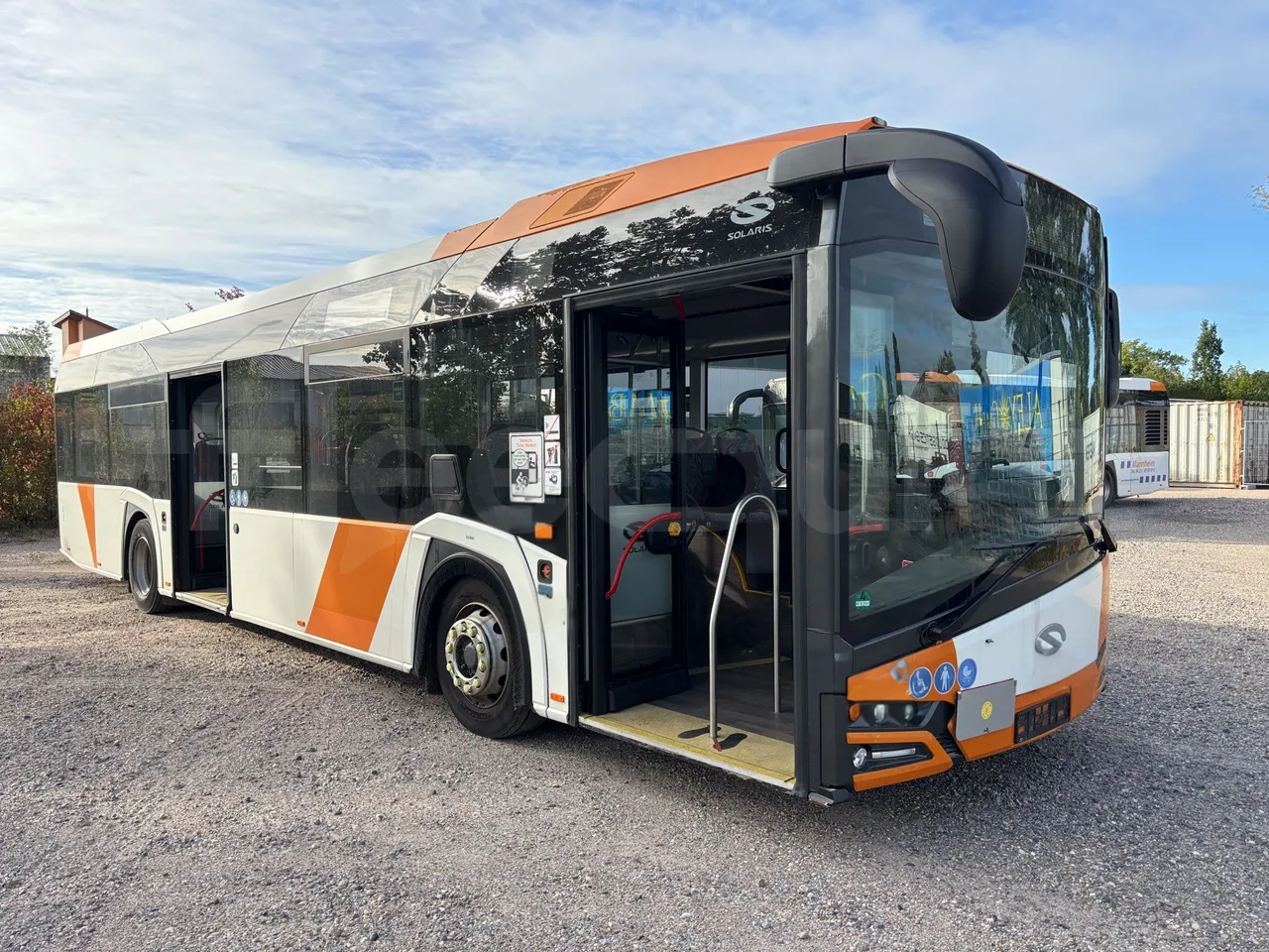 Solaris Urbino - 3/4 Front Right Side Doors Open