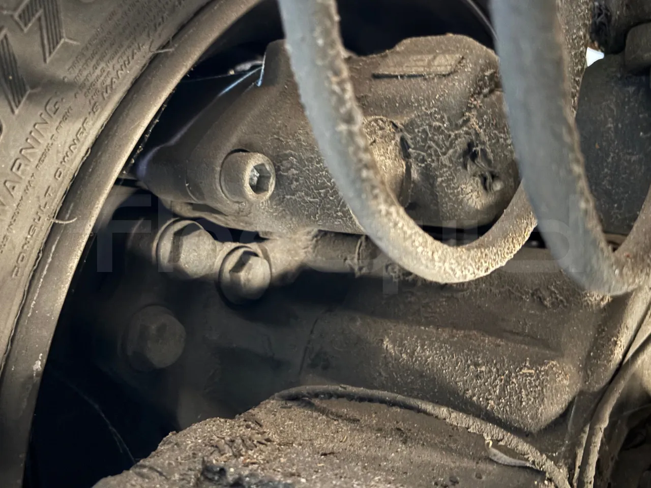 Solaris Urbino - Second Axle Discs Left Side
