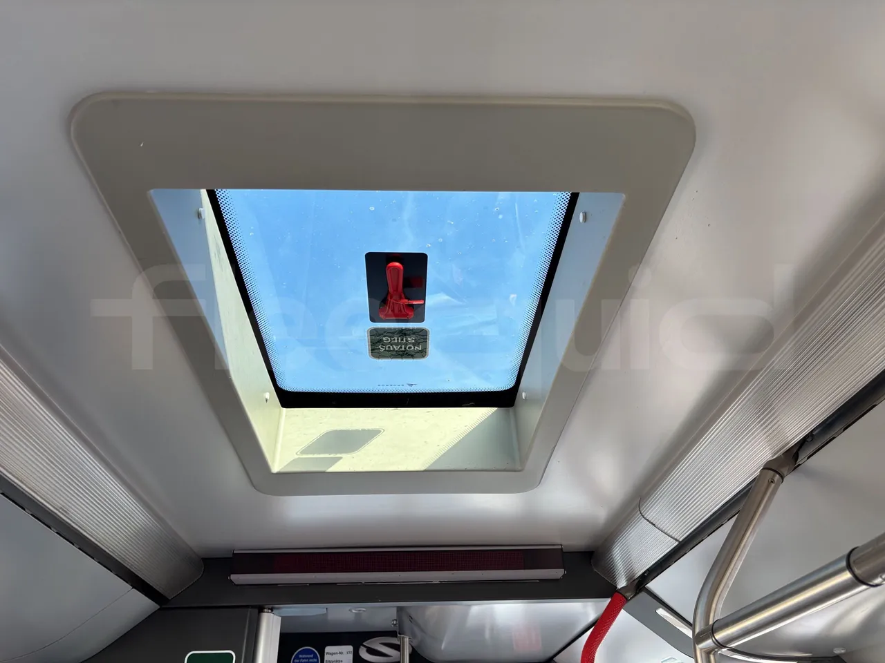 Solaris Urbino - Roof Hatch 1