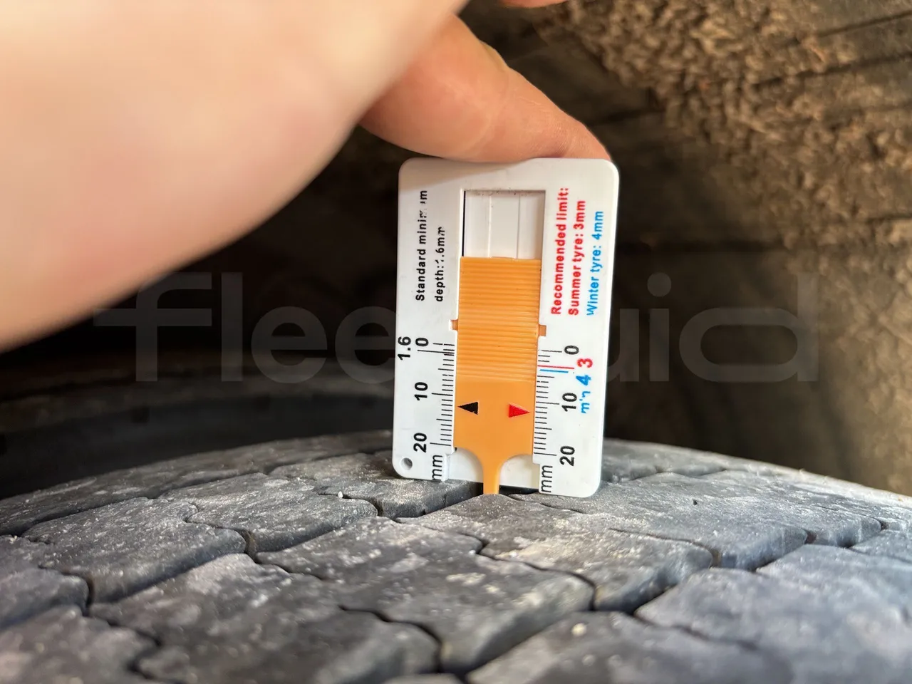 Solaris Urbino - Second Axle Right Side: Tyre Tread
