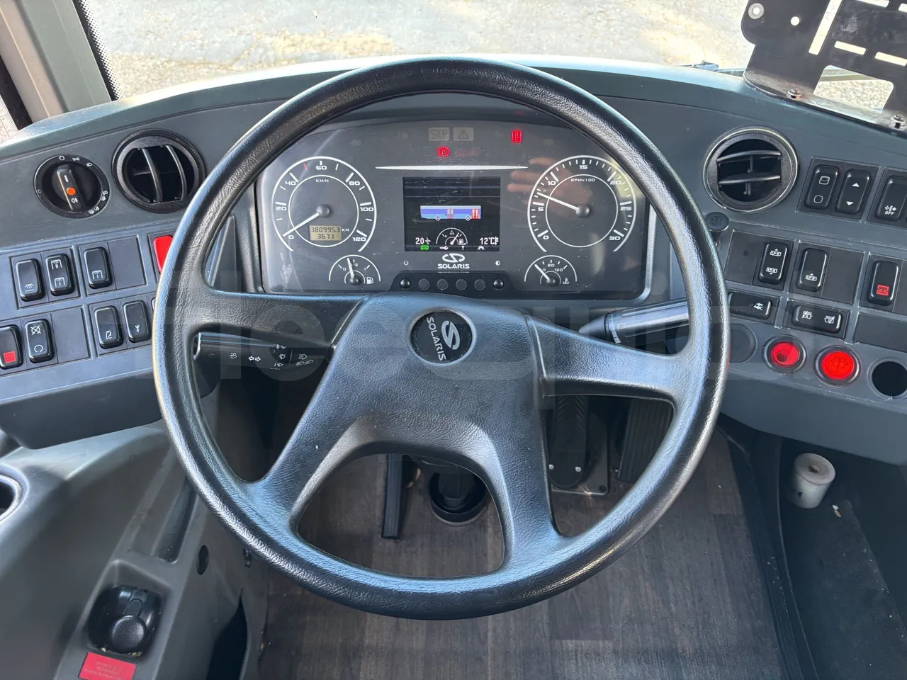 Solaris Urbino - Steering Wheel