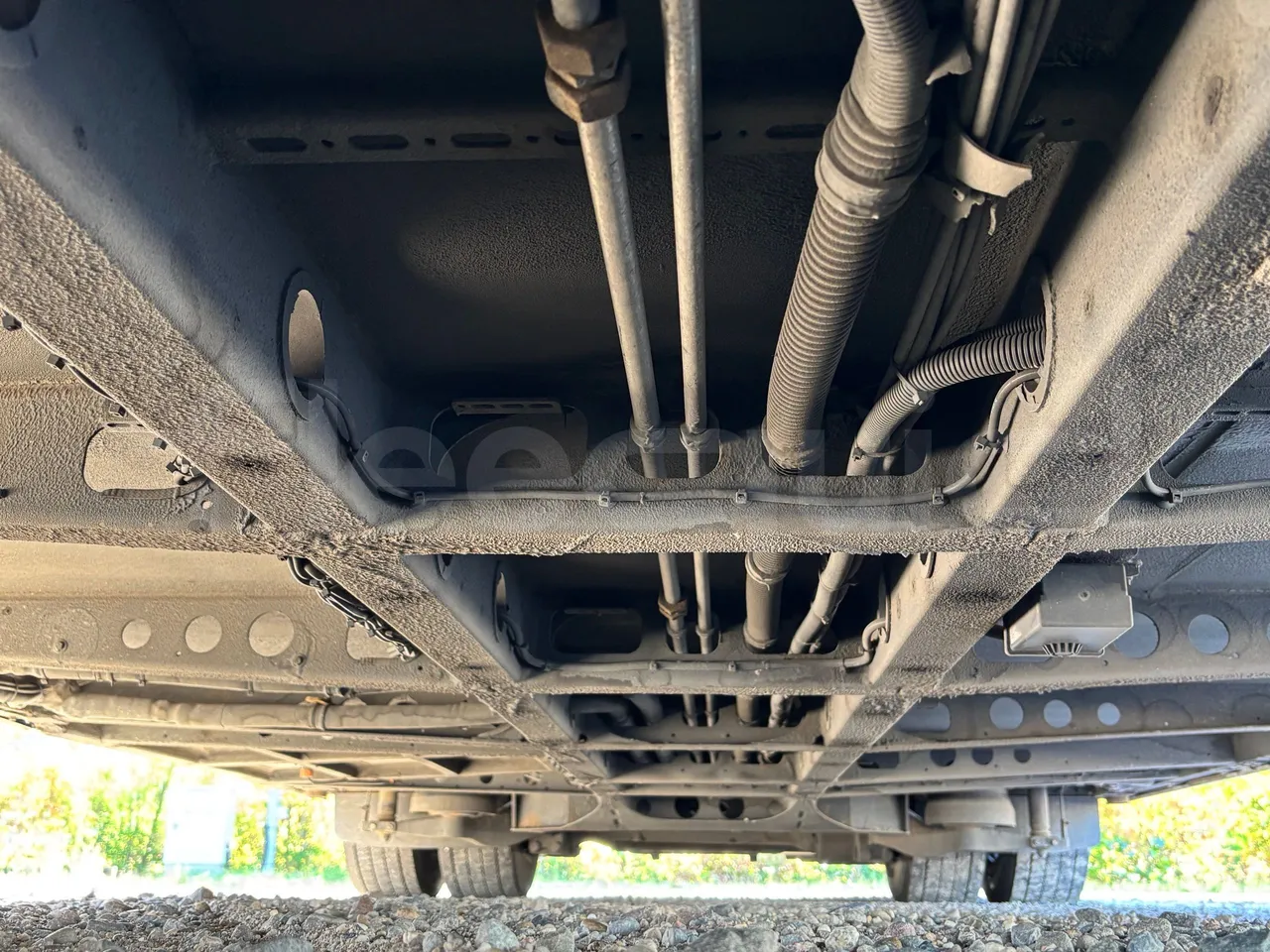Solaris Urbino - Central Undercarriage