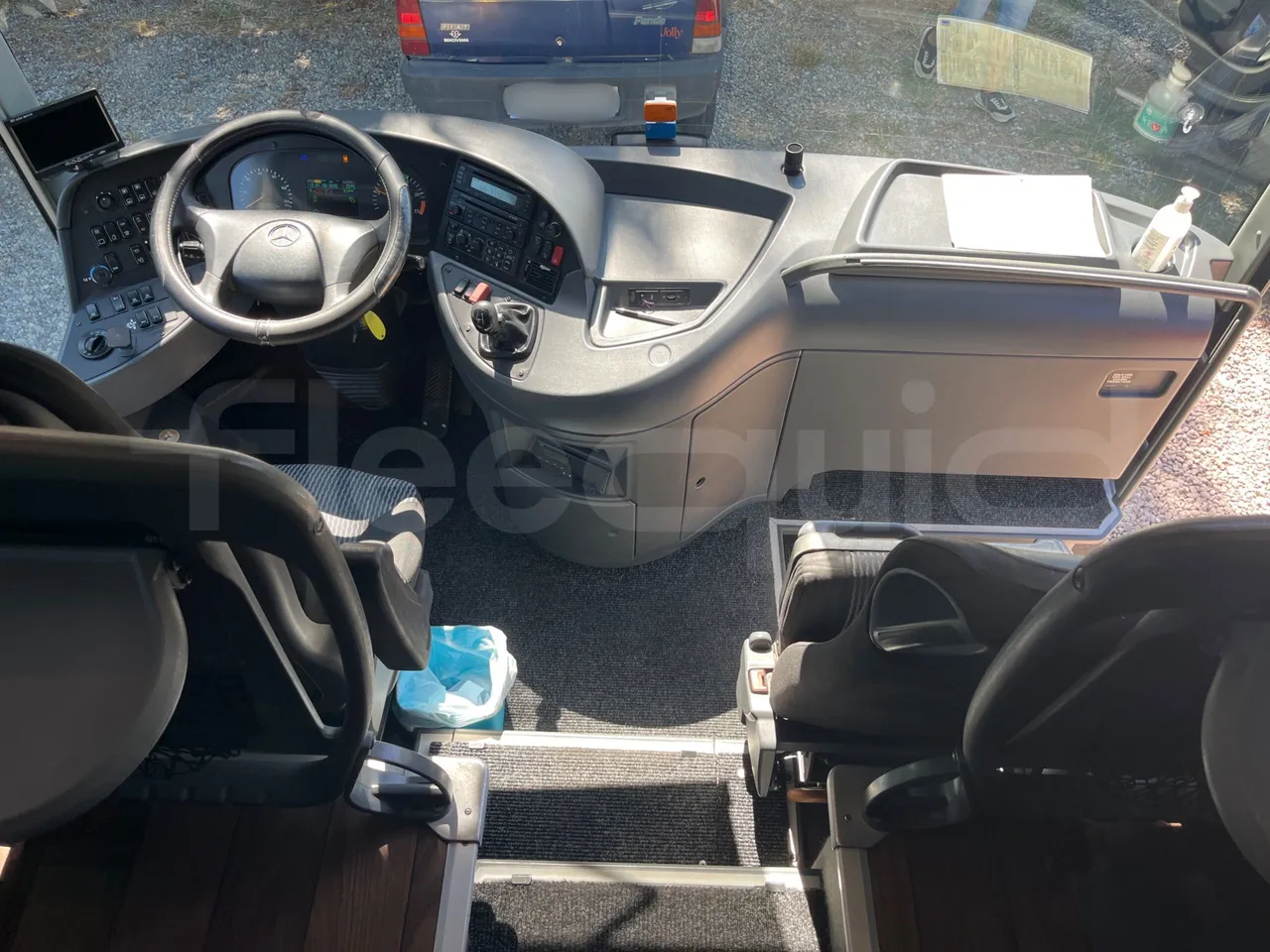Mercedes-Benz Tourismo RHD L-EUR6-315Kw-13,99m - buttons panels on