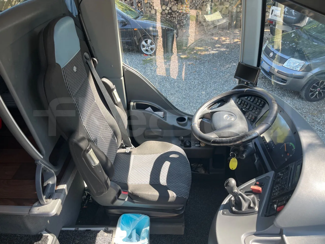 Mercedes-Benz Tourismo RHD L-EUR6-315Kw-13,99m - driver's seat photo