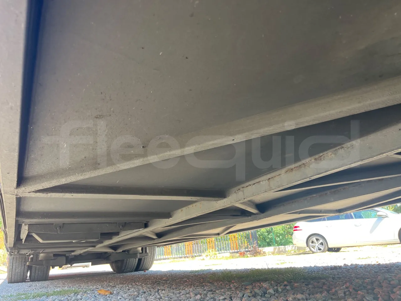 Mercedes-Benz Tourismo RHD L-EUR6-315Kw-13,99m - central undercarriage photo