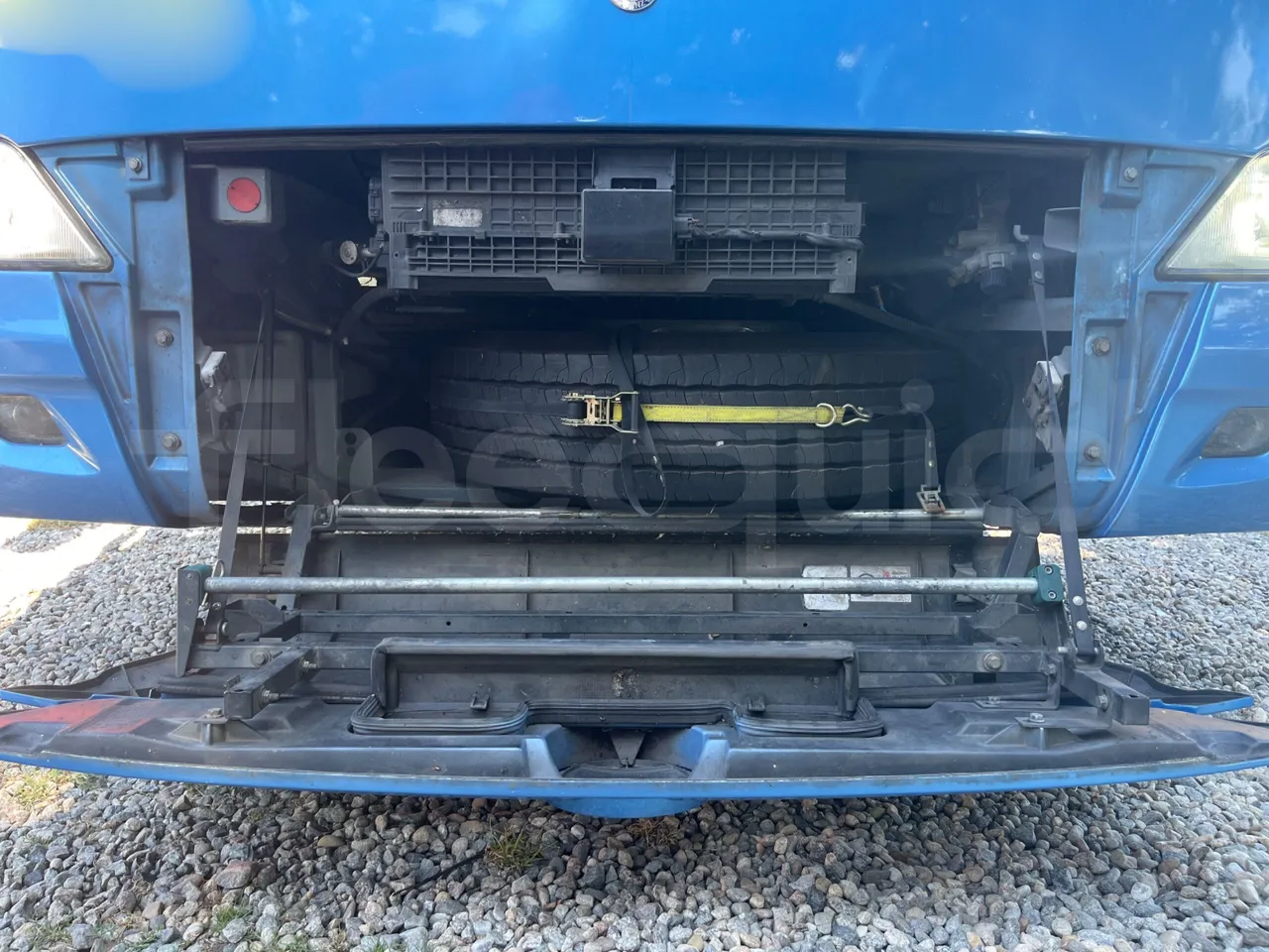 Mercedes-Benz Tourismo RHD L-EUR6-315Kw-13,99m - spare wheel
