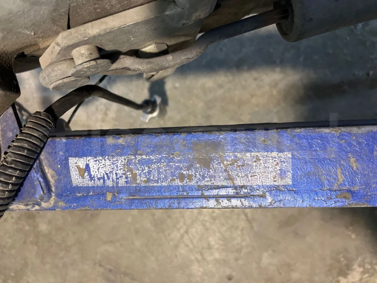 Benavent - Bradley IVM 3500 EH35 - 3/4 right front doors open