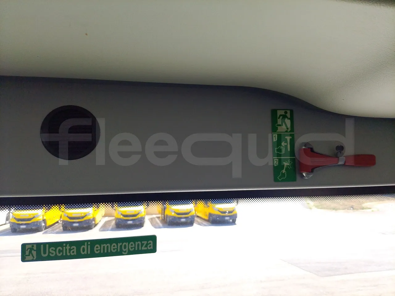 Iveco Indcar WGIVMY11 MOBI SCUOLABUS - EUR6 - 100Kw - 8,592m - toilette accessories photo