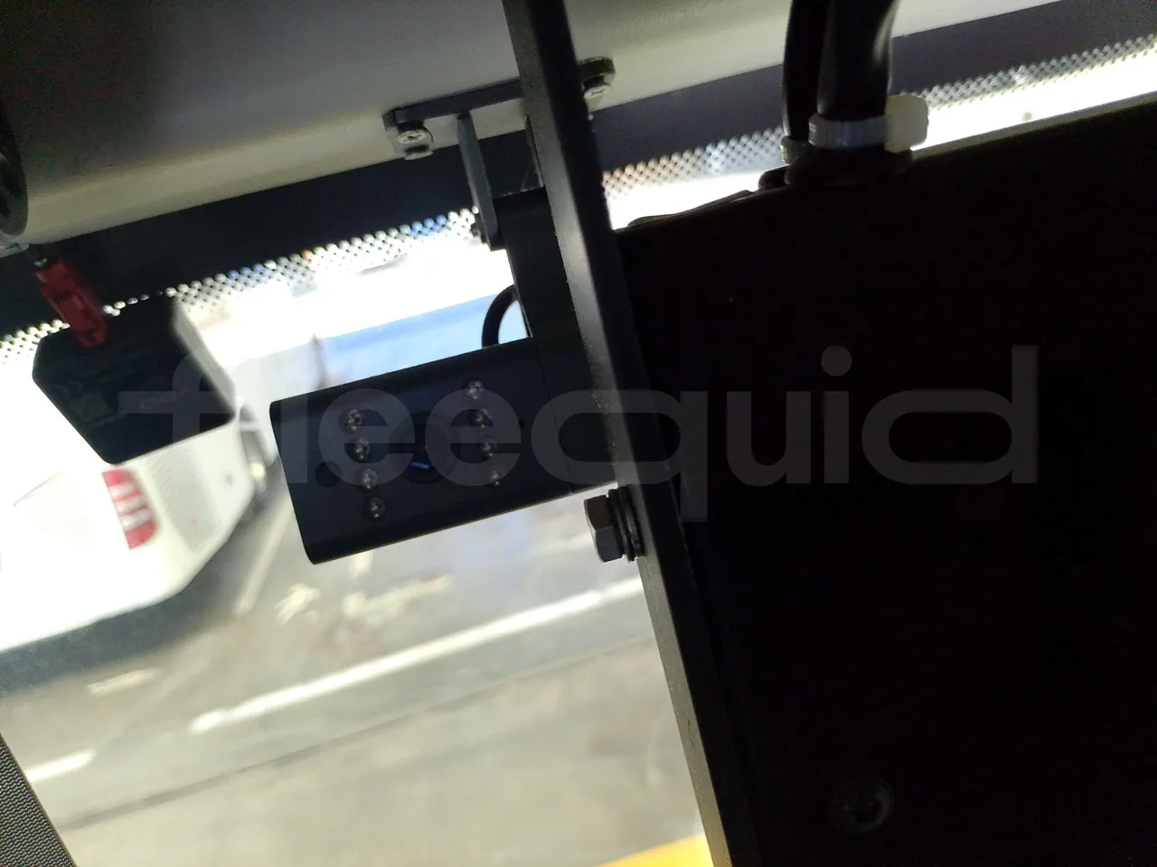 Iveco Indcar WGIVMY11 MOBI SCUOLABUS - EUR6 - 100Kw - 8,592m - monitor detail photo