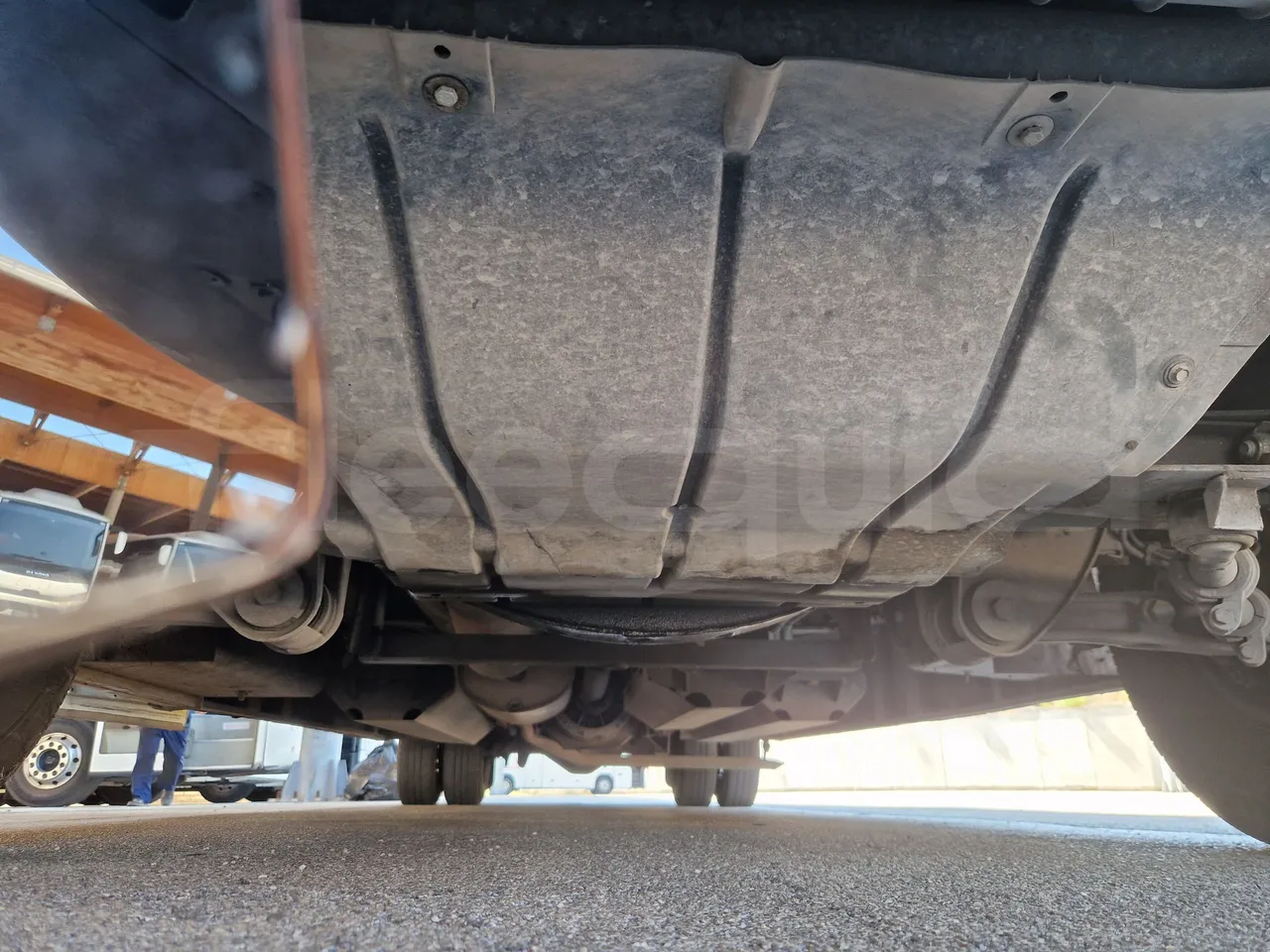 Iveco Indcar WGIVMY11 MOBI SCUOLABUS - EUR6 - 100Kw - 8,592m - front undercarriage from front