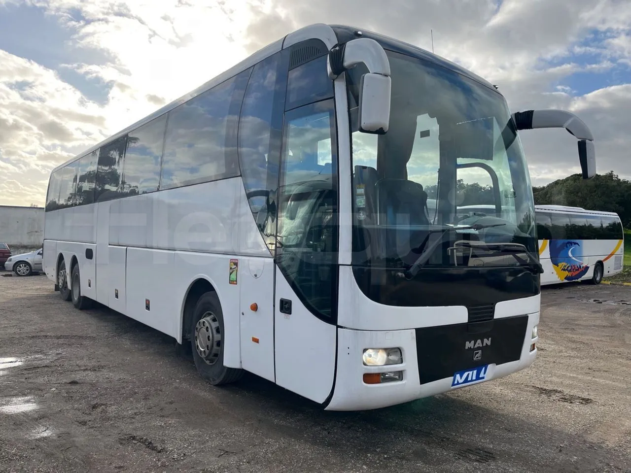 Man LIONS COACH L LION’S COACH L - Euro4 - 338kW - 13.901mt - 3/4 front right doors