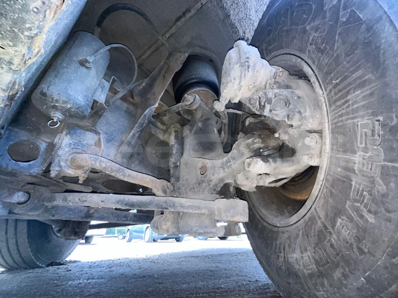 Man LIONS COACH L LION’S COACH L - Euro4 - 338kW - 13.901mt - front shock absorbers left