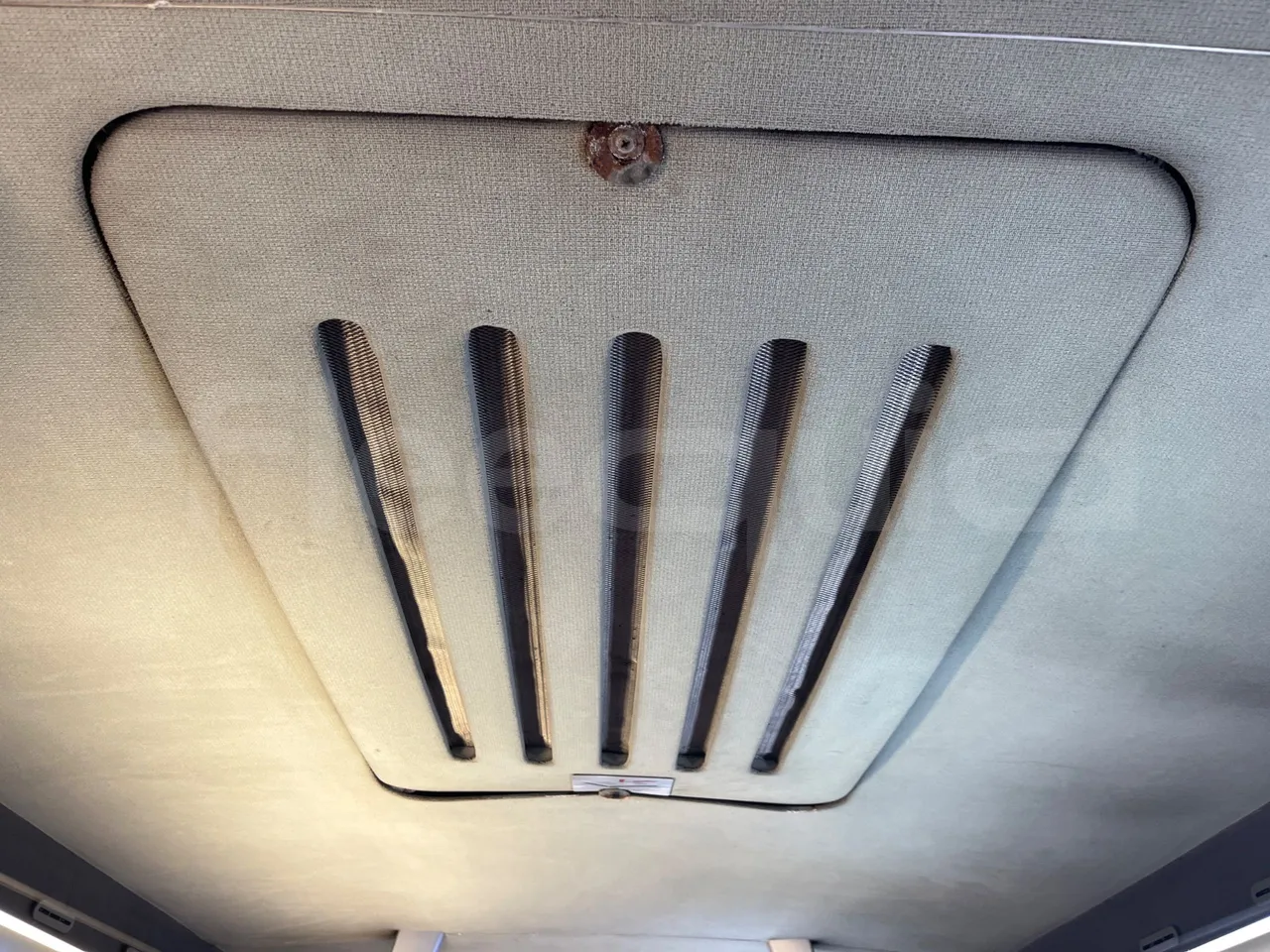 Man LIONS COACH L LION’S COACH L - Euro4 - 338kW - 13.901mt - roof hatch 2