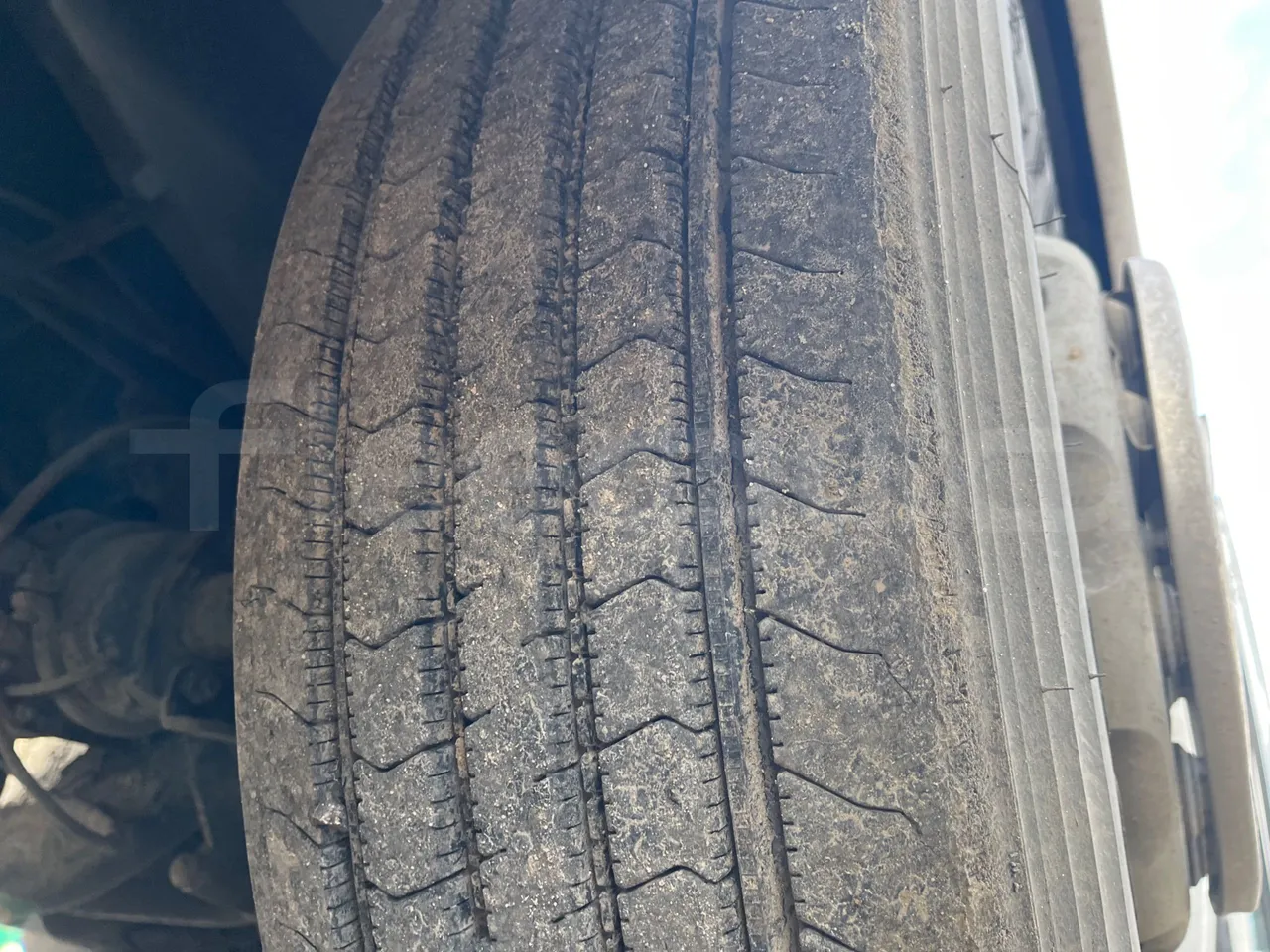 Man LIONS COACH L LION’S COACH L - Euro4 - 338kW - 13.901mt - tread condition second axle tires right